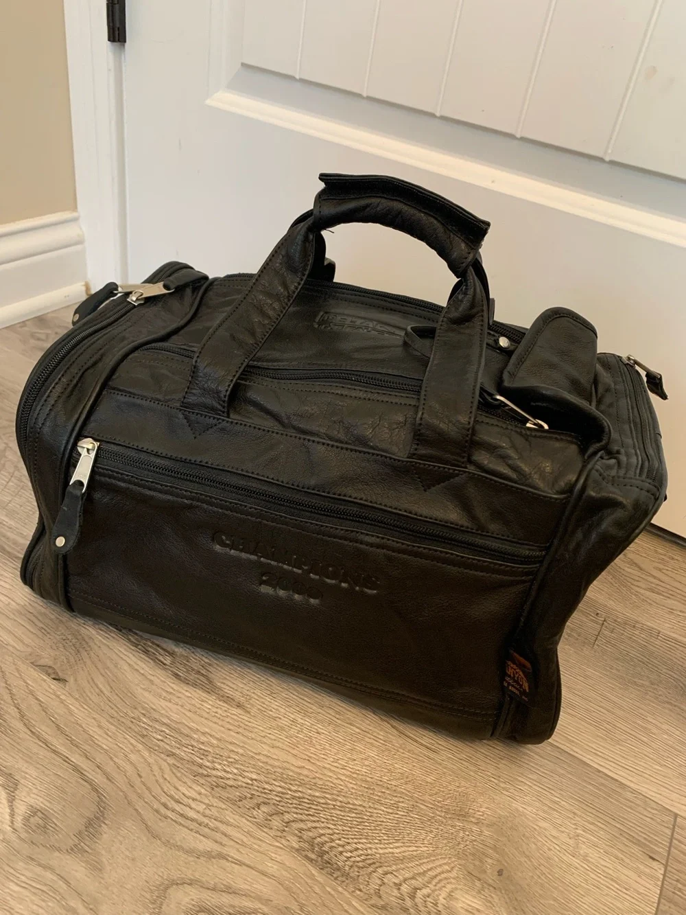 Vintage Black Classic Black Leather Duffel Bag for Men